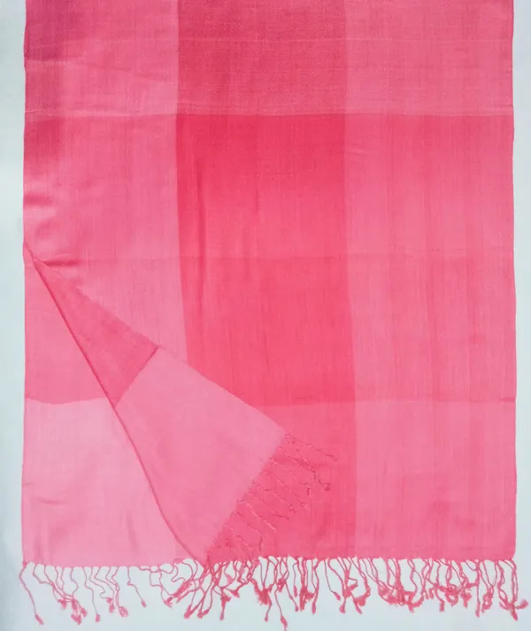 Red_&_Pink_Premium_Wool_Textured_Self-Design_Winter_Stole_with_Fringes_(70x180_cm)