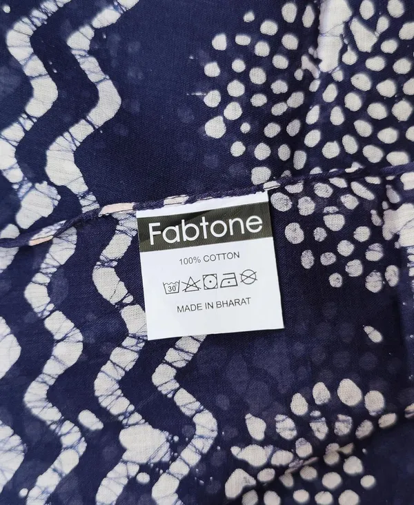 Peacock_Blue_&_White_Hand_Batik_Print_Cotton_Blend_Stole_(100x180_cm)