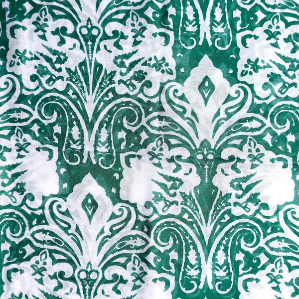 Paisley_Green_&_White_Rayon_Blend_Women's_Scarf_(100x180_cm)