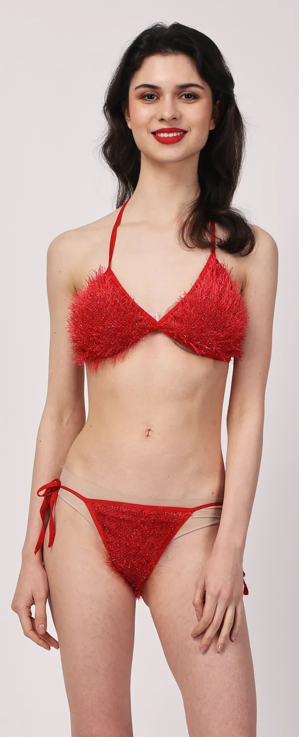 Red_Polyamide_Non_Padded_Fur_Bikini_Beachwear_For_Women