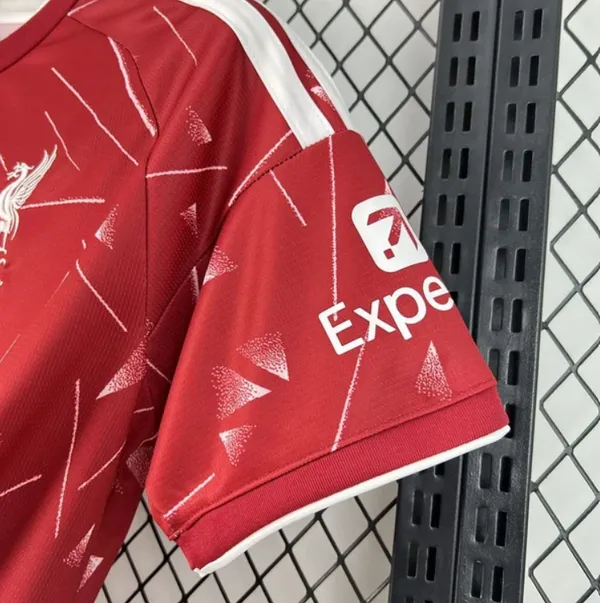 Customized_LVP_Home_Soccer_Solid_Jersey_2026/27_(Pre-Order)