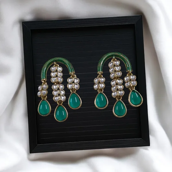 Rama_Zinc_&_Copper_Stylish_&_Fancy_Earring_For_Women