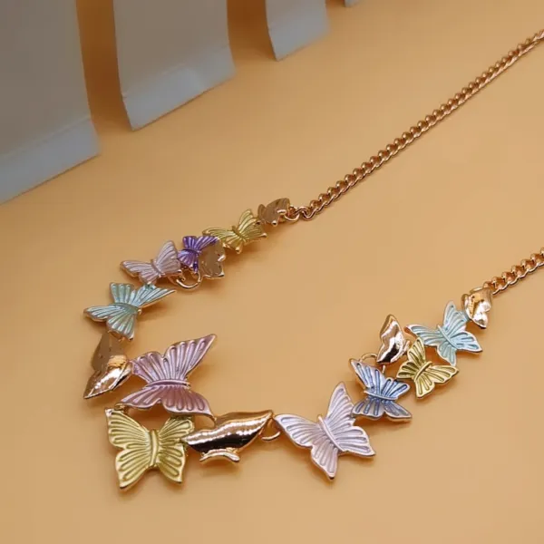 MultiColor_Brass_Necklace_Set_For_Women