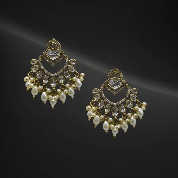 White_Brass_Stylish_&_Fancy_Earring_For_Women