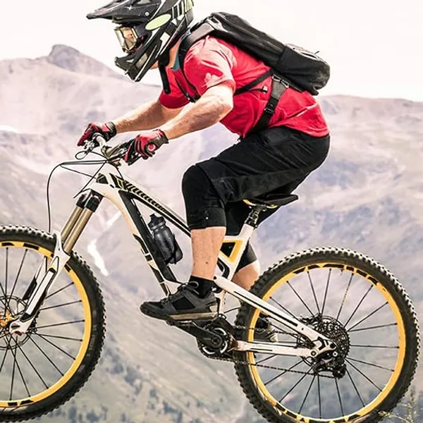 New_Custom_Eco-Friendly_Free_Squeeze_Bike_Plastic_Water_Bottles_And_Cycling_Water_Bottle_Water_Bike_Bicycle_Cycling_And_Gym_Red