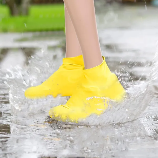 FLYTOP_portable_shoe_cover_for_gym_shoes_and_gym_shoes,_reusable,_waterproof,_ideal_for_gym_shoes_cover_(L,_yellow)