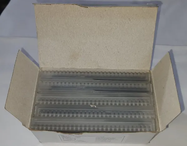 Snap-off_blade_18mm_(Pack_of_100)