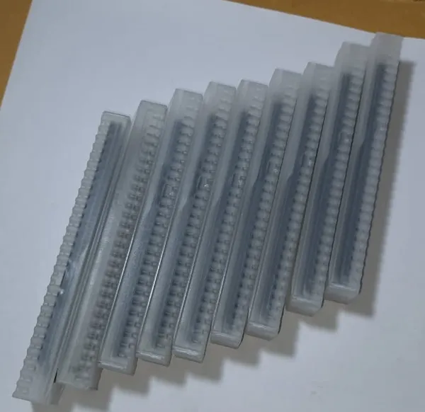 Snap-off_blade_18mm_(Pack_of_100)