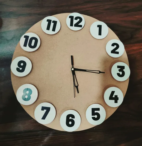 DIY_Clock_Kit_For_Art_And_Craft_Science_Project_Home_Decoration_Clock_Machine,_MDF_Board_Size_30_cm_diameter,__2mm_Thick,_1_clock_machine,_12_board_5_cm_diameter_with_number_stickers._