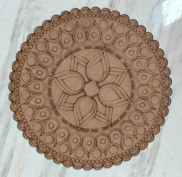 Brown_Pre-Marked_12_Inch_MDF_Round_Board_Cutout_For_Painting_Drawing_Craft_Mandala_Art_Decoration_Size_30_Cm_Board.