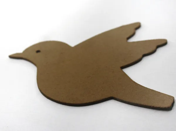 Pigeon_Bird_Cutouts_MDF_For_Art_And_Craft_Home_Decoration_By_Educational_Products_Pack_Of_3__(12_cm_X_14.5_cm)_with_colors_and_brushes._