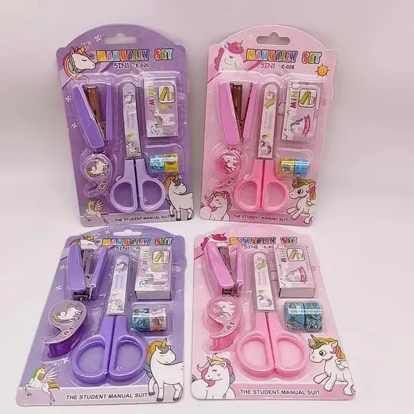 Multicolor_5-In-1_Cartoon_Stationery_Set_With_Mini_Stapler