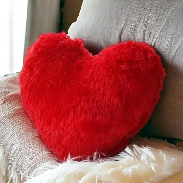 Red_Heart-Shaped_Cushion_Pillow_For_Couples_&_Gifting
