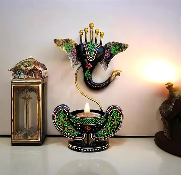 Black_Handcrafted_Metal_Ganesha_Tea_Light_Holder_Stand
