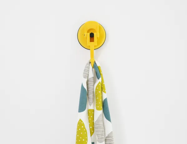 6_kg_Capacity_Yellow_Powerful_Suction_Hook_-_Easy_to_Use,_Reusable,_and_Waterproof