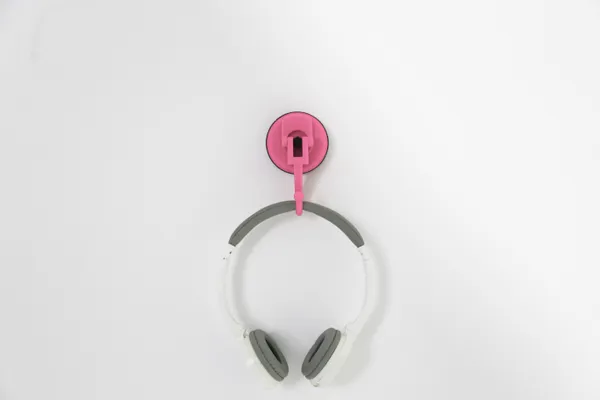 6_kg_Capacity_Pink_Powerful_Suction_Hook_-_Easy_to_Use,_Reusable,_and_Waterproof_-