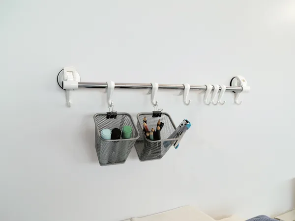 D14_Diana_Swan_8_Hooks_with_2_Suction_Cup-_60_cm_-_Capacity:_6_kg
