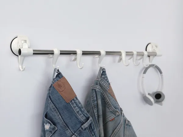 D14_Diana_Swan_8_Hooks_with_2_Suction_Cup-_60_cm_-_Capacity:_6_kg