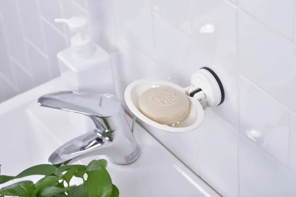 2_kg_Capacity_White_Heat_Resistant_Suction_Oval_Soap_Holder_with_Suction_Cup