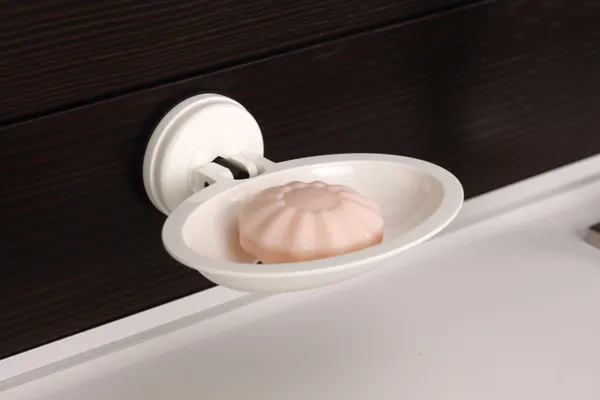 2_kg_Capacity_White_Heat_Resistant_Suction_Oval_Soap_Holder_with_Suction_Cup