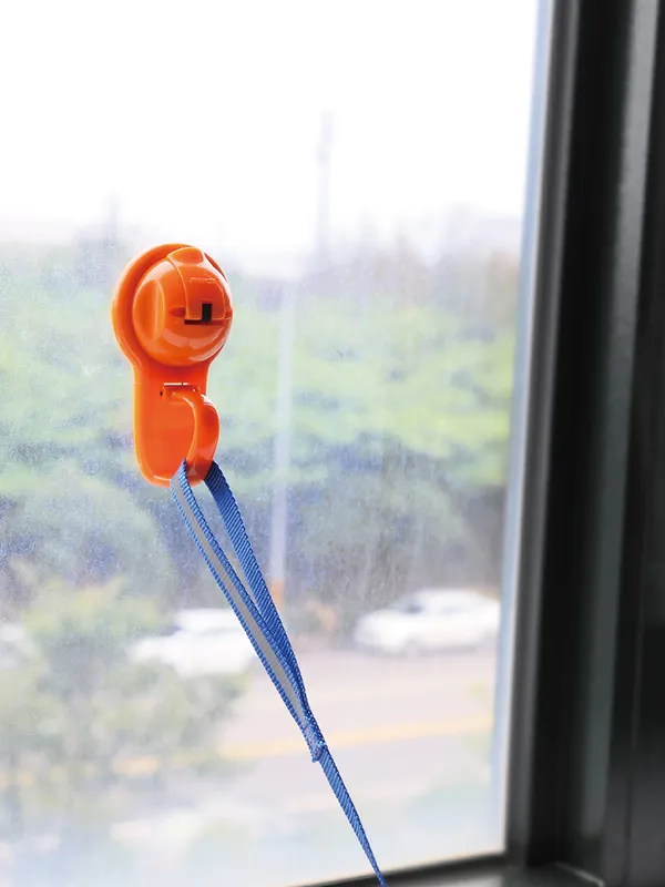 Orange_ABS_Plastic_Samurai_Suction_Hook