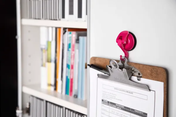4_kg_Capacity_Rose_Bloom_Powerful_Suction_Hook_-_Easy_to_Use,_Reusable,_and_Waterproof