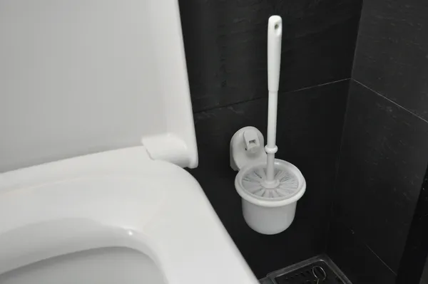 2_kg_Capacity_White_Heat_Resistant_Powerful_Suction_Toilet_Brush_Holder