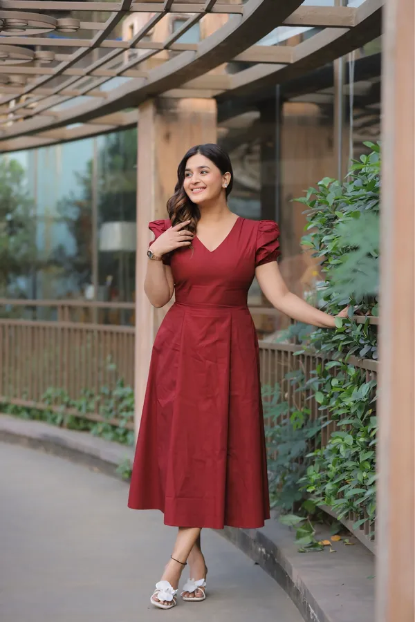 Maroon_V-Neck_Dress