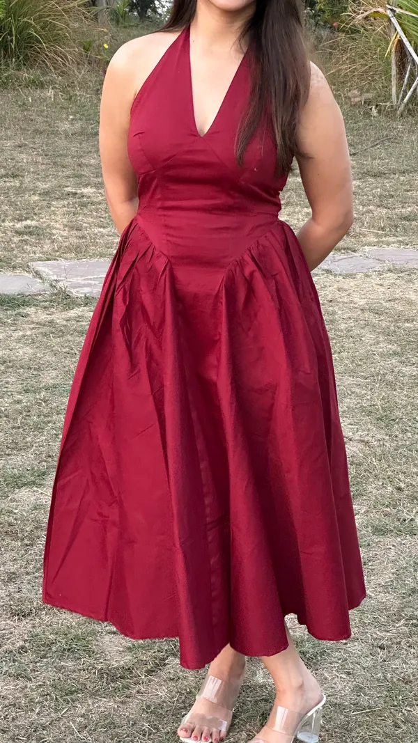 Maroon_Halter_Neck_Midi_Dress