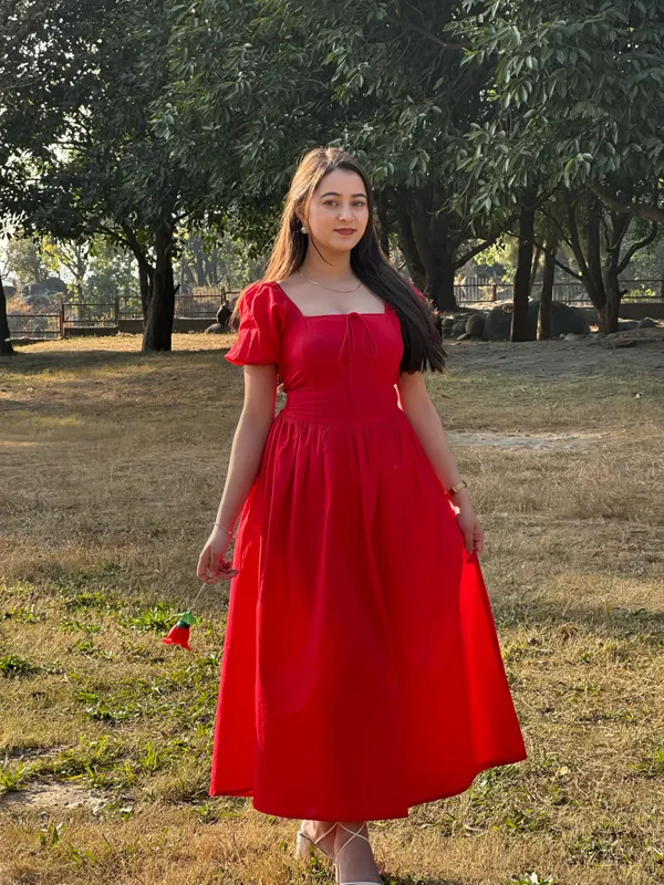 Red_Tie-Up_Fit_&_Flare_Puff_Sleeves_Dress