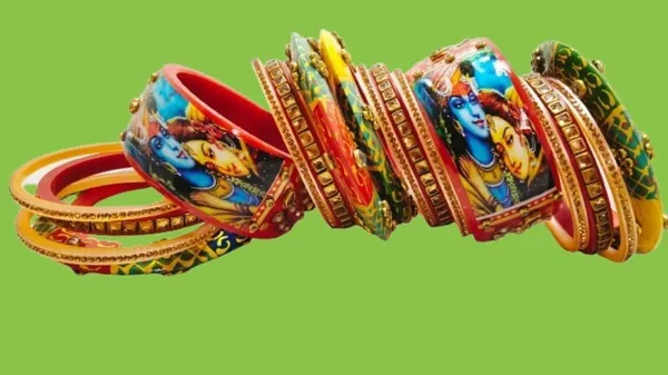 Handmadecraft_Resin,_Plastic_Chudas_Set_Of_3