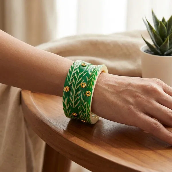 Handmadecraft_Resin_Bangle