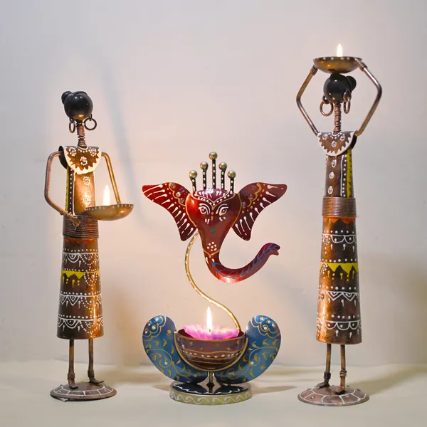 Multicolor_Handicrafted_Labour_Lady_T-Lite_Pair_With_Ganesh_T-Lite