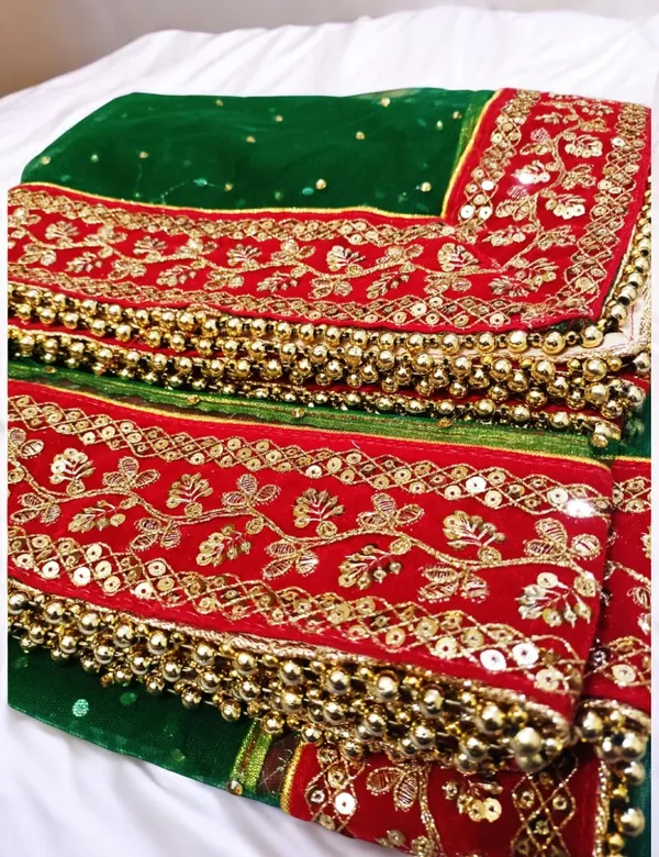 Green_Heavy_Bridal_Stone_Embroidered_Border_Net_Dupatta_For_Women