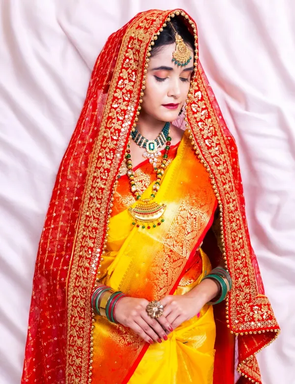 Red_Bridal_Royal_Silk_Heavy_Flower_Design_Border_Viscose_Dupatta_With_Moti_Lace_For_Women