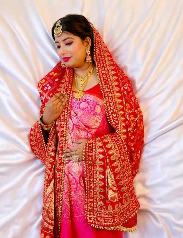 Red_Bridal_Traditional_Art_Silk_Sada_Saubhagyavati_Bandhej_Dupatta_For_Women