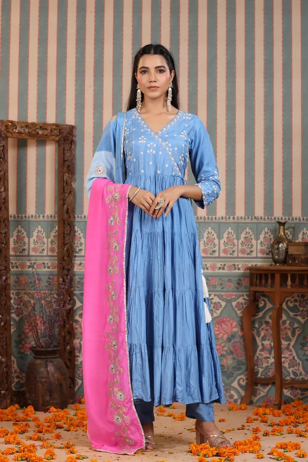 Blue_Handwork_Muslin_Suit_Set_For_Women
