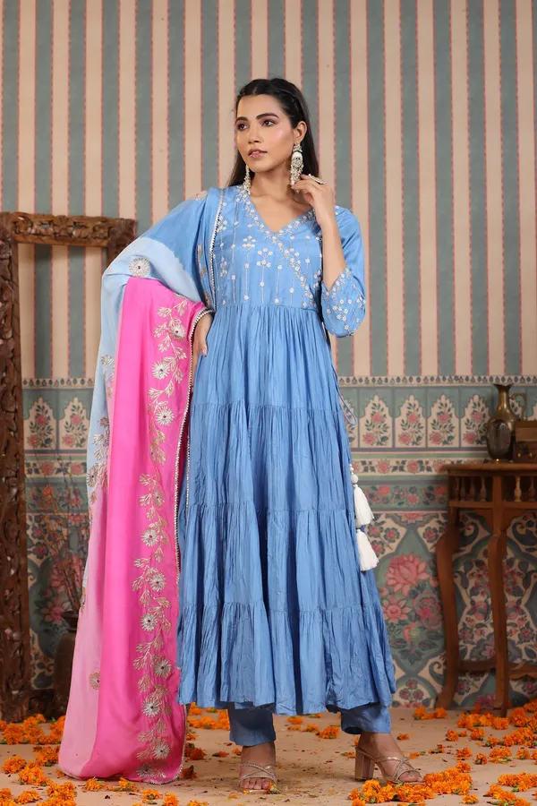Blue_Handwork_Muslin_Suit_Set_For_Women