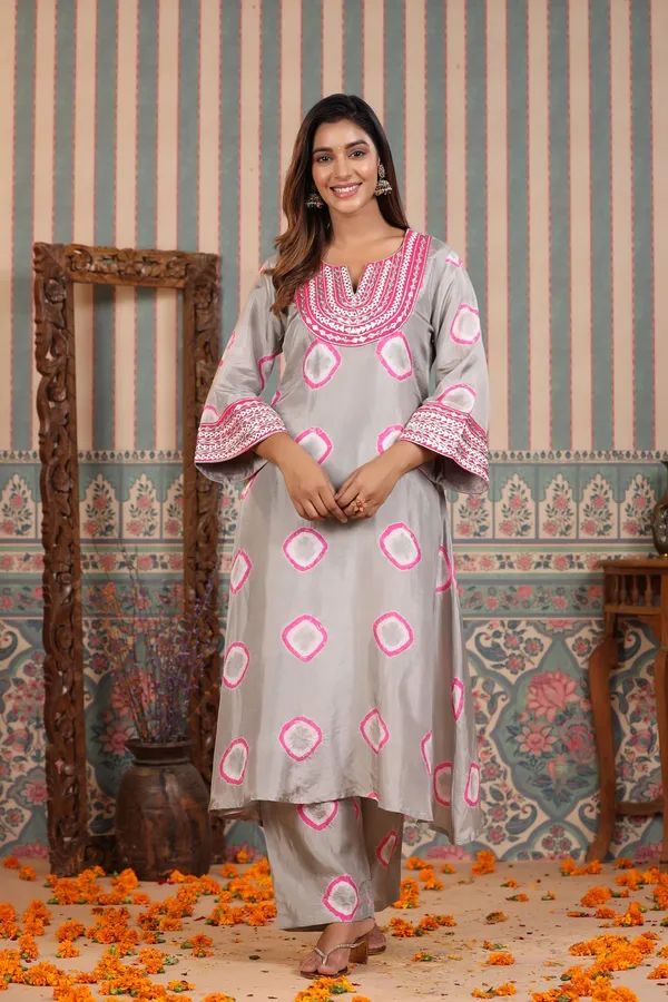 Steel_Grey_Embroidered_Organza_Suit_Set_For_Women