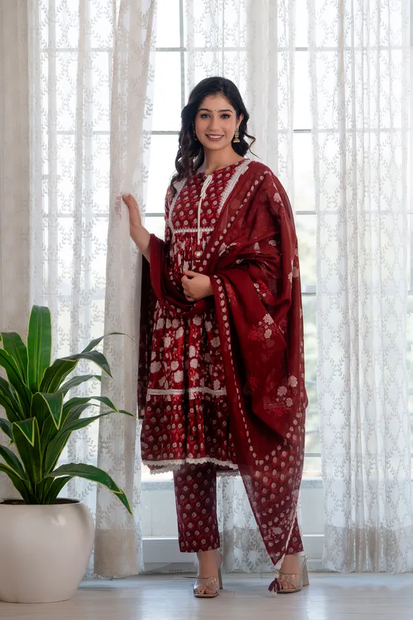 Maroon_Floral_Printed_Thread_Work_Pure_Cotton_Kurta_&_Palazzos_With_Dupatta_For_Women
