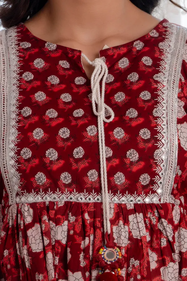 Maroon_Floral_Printed_Thread_Work_Pure_Cotton_Kurta_&_Palazzos_With_Dupatta_For_Women
