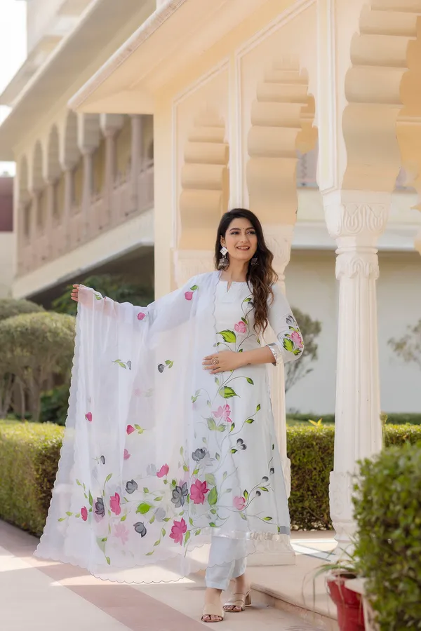 White_Floral_Printed_Round_Neck_Long_Sleeves_Gotta_Patti_Kurta_Set_For_Women