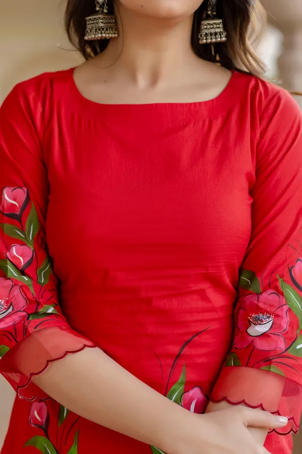 Red_Floral_Printed_Regular_Kurta_With_Palazzos_&_Dupatta_For_Women