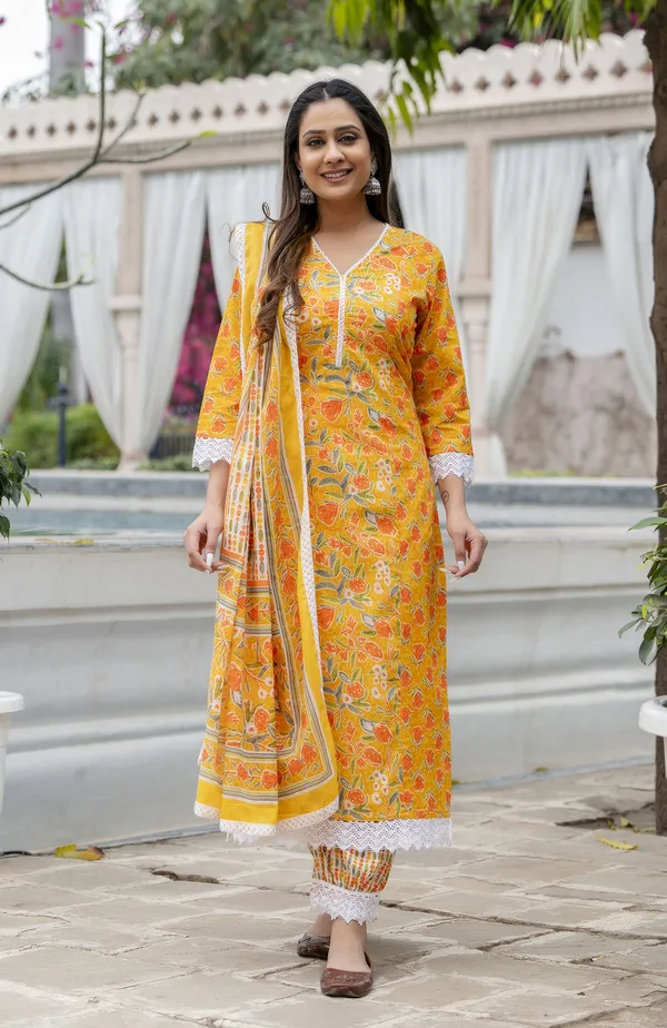 Orange_Floral_Printed_Pure_Cotton_Straight_Kurta_With_Salwar_&_Dupatta_For_Women