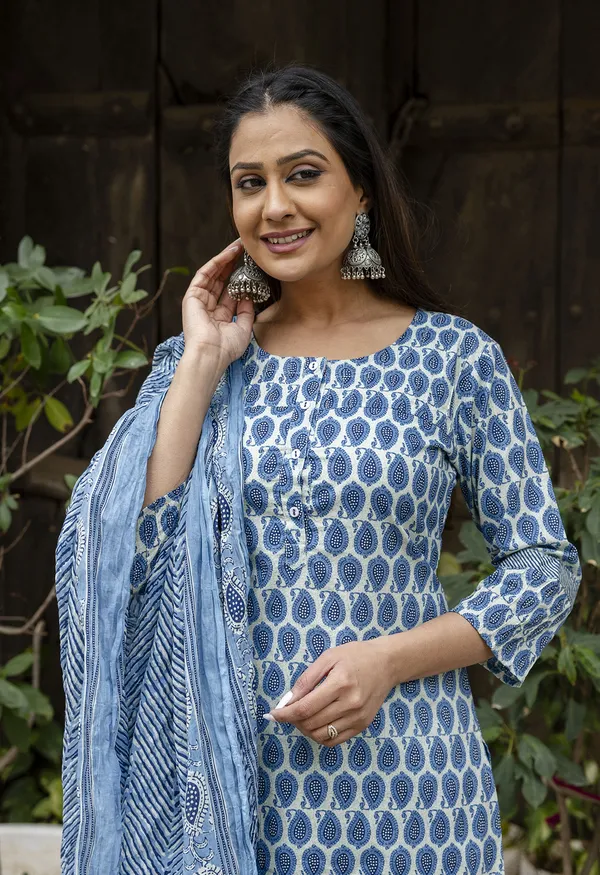 Blue_Paisley_Printed_Pure_Cotton_Straight_Kurta_With_Salwar_&_Dupatta_For_Women