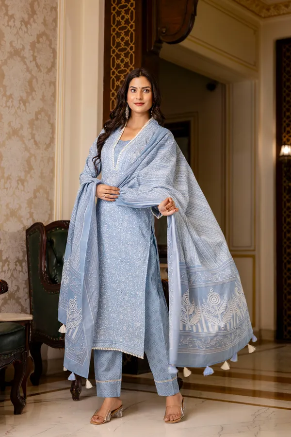 Blue_Floral_Printed_Regular_Pure_Cotton_Kurta_With_Palazzos_&__Dupatta_For_Women
