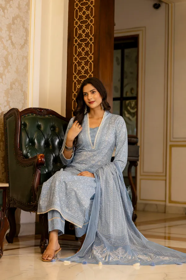Blue_Floral_Printed_Regular_Pure_Cotton_Kurta_With_Palazzos_&__Dupatta_For_Women