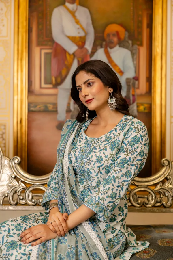 Blue_Floral_Printed_Regular_Pure_Cotton_Kurta_With_Palazzos_&__Dupatta_For_Women