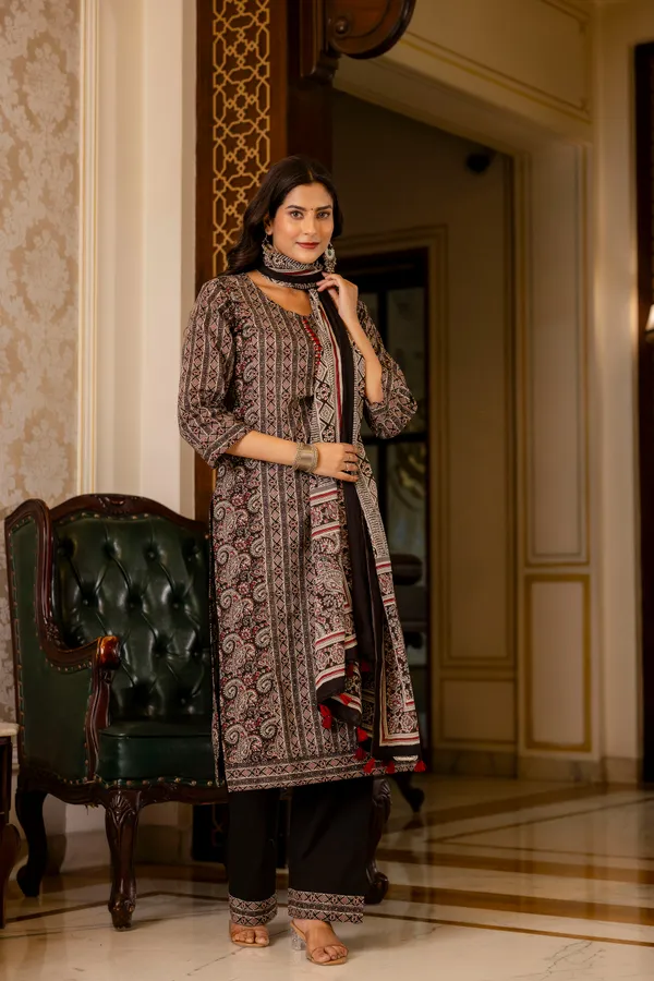 Grey_Printed_Regular_Pure_Cotton_Kurta_With_Palazzos_&__Dupatta_For_Women