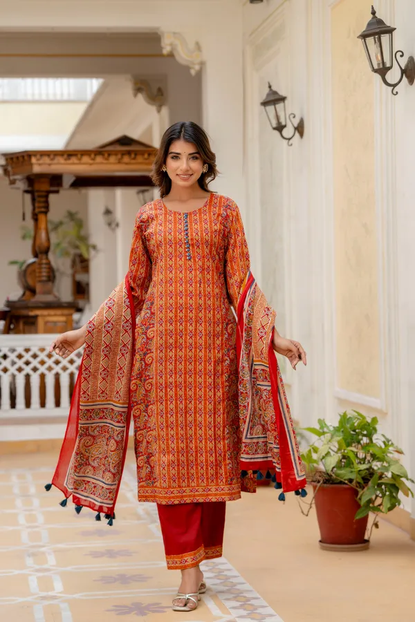 Orange_Floral_Printed_Regular_Pure_Cotton_Kurta_With_Palazzos_&__Dupatta_For_Women